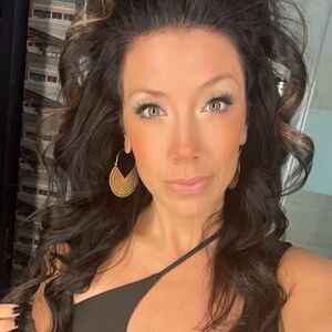 Meet your Posher, Kaitrin